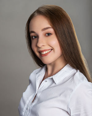 ЧУПІНА Катерина ЧУПІНА Катерина